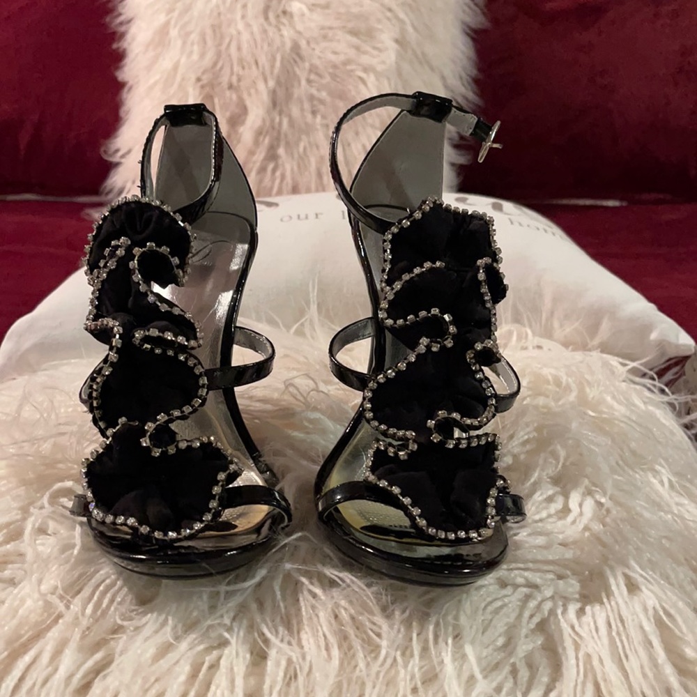 Never worn…. 4 1/2 inch heels